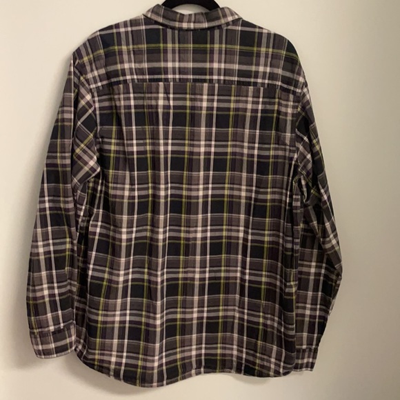 Men’s Columbia Plaid Button Down - Picture 3 of 5